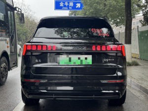 Auto Usata 2025 Lynk & Co 09 EM-P 2.0TD 4WD Max SUV 5 Posti - Product Image 3