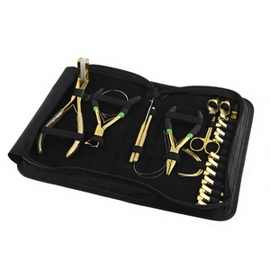 El kit de herramientas de extensión de cabello dorado de alta calidad incluye 12 clips de corte de cabello Dedo de separación y mini tijera en logotipo personalizado - Product Image 1