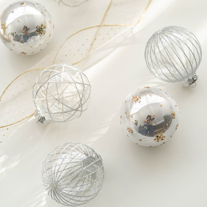 Bola de Navidad Transparente de Plástico Pintada a Mano de 8 cm para Árbol de Navidad, Decoración del Hogar, Adornos Colgantes - Product Image 3