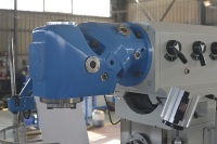 Machine de perçage et de fraisage robuste WELLON UM1460, haute rigidité, guides usinés, lubrification centralisée automatique, broche ISO50, 380V