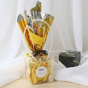 Rouleaux <span class=keywords><strong>de</strong></span> <span class=keywords><strong>film</strong></span> PET métallisé or argent, résistant à l'humidité, pour emballage artisanal et décoration <span class=keywords><strong>de</strong></span> Noël - Product Image 4