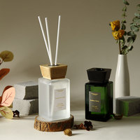 Vente en gros 150ML Verre écologique de luxe pour diffuseur Reed avec couvercle en bois