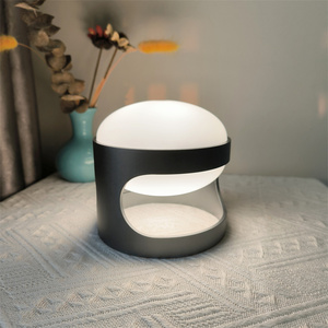 Magnifique lampe de table moderne nordique en aluminium oxydé à intensité variable tactile, alimentée par batterie, pour la décoration de restaurant - Product Image 3