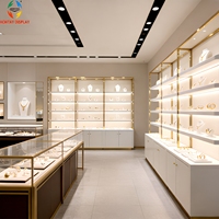Hochsichere Gebogene Schmuckvitrine aus Gehärtetem Glas mit Schwerlastschloss, LED-Beleuchtung, Umweltfreundlichem und Recycelbarem Design, Maßgefertigt