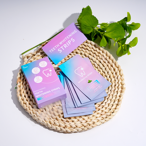 Strisce Sbiancanti per Denti, 7 Paia (14 Pezzi), Rimuovono Efficacemente le Macchie e Ripristinano il Colore Naturale dei Denti per Uso Domestico - Product Image 2