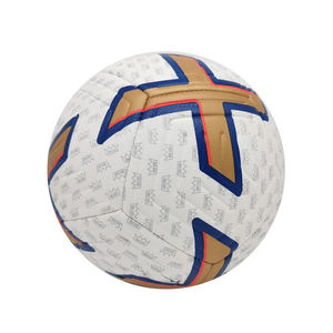 Ballon de football en cuir taille 5 léger cousu à la machine conception thermocollée pour l'entraînement de match en gros - Product Image 3