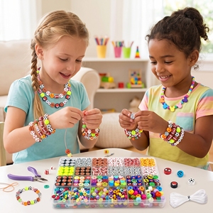 Kit de Arcilla Polimérica con Temática Deportiva, 24 Compartimentos, Cuentas Heishi y Letras, Set para Hacer Joyería con Cuerdas Elásticas para Manualidades - Product Image 4