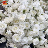 Centre de table floral blanc personnalisé pour événements de mariage, arrangement floral élégant