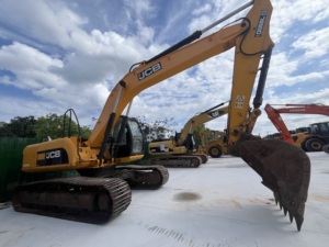 Excavatrice JCB JS220LC d'occasion en bon état, faible nombre d'heures de travail, JCB 220 - Product Image 2