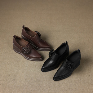 รองเท้าหนังแท้ทรงเรโทรแฟชั่น ส้นสูง กันน้ำ ทนทาน กันลื่น พื้นแบบ Sponge Cake พร้อมสายรัด เหมาะสำหรับทุกฤดู - Product Image 6