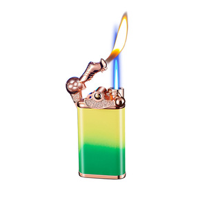 Novedad cambio gradual creativo fútbol encendedor doble llama encendedor <span class=keywords><strong>gas</strong></span> - Product Image 1