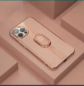 Funda de lujo a rayas chapada en oro para <span class=keywords><strong>iPhone</strong></span> 12 11 Pro Max 7 <span class=keywords><strong>8</strong></span> <span class=keywords><strong>Plus</strong></span> XR XS, cubierta de silicona electrochapado para <span class=keywords><strong>iPhone</strong></span> <span class=keywords><strong>SE</strong></span> <span class=keywords><strong>2020</strong></span> - Product Image 4