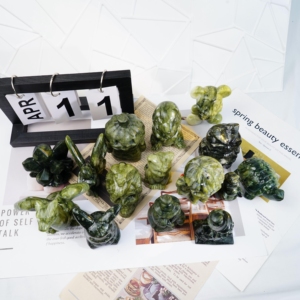 Prix de gros avantageux : Artisanat en jade Xiuyan, sculptures en néphrite, hibou animal en néphrite, prix au kg, pour <span class=keywords><strong>cadeau</strong></span> - Product Image 2