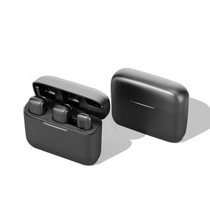 Micrófono inalámbrico con Clip J13 Lavalier, 3 en 1, 2,4G, para estudio de grabación en vivo, con funda de carga para iPhone - Product Image 1