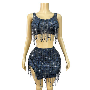 Novance Y4145 Tienda en línea Productos Vestidos de cóctel para mujer Cristales negros Borlas Vestidos de fiesta cortos para damas Traje de cantante - Product Image 1