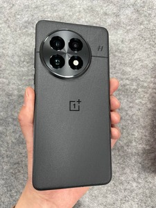 OnePlus 13 รุ่น Global มือสอง หน้าจอ 6.82 นิ้ว 100W 120Hz แบตเตอรี่ 6000mAh รองรับ 5G ปลดล็อคแล้ว - Product Image 5