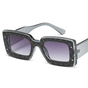 Gafas de Sol Modernas y a la Moda para Hombre y Mujer, Estilo 2024, Cuadradas, de Lujo, con Protección UV400 para Exteriores - Product Image 2