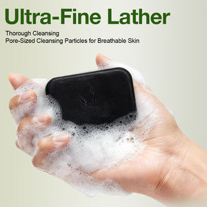 <span class=keywords><strong>Savon</strong></span> Solide Artisanal Anti-Pelliculaire au Charbon Actif Nettoyant en Profondeur, Effet Volumisant, Pour Tous Types <span class=keywords><strong>de</strong></span> Peau, Portable, <span class=keywords><strong>Noir</strong></span> Brillant, aux Herbes, Marque Privée - Product Image 6