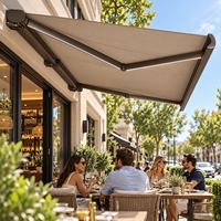 Auvent cassette complet motorisé sur mesure avec bras repliables et boîtier en aluminium pour projets d'ombrage de villas, patios et balcons