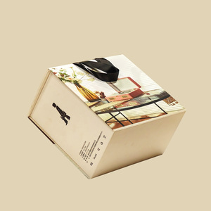 Premium Custom Logo Foldable Kraft Paperboard <b>Box</b> with UV Advantage Gold Foil Embossing <b>Magnetic</b> Lid for Elegant Gift Packaging - Product Image 6