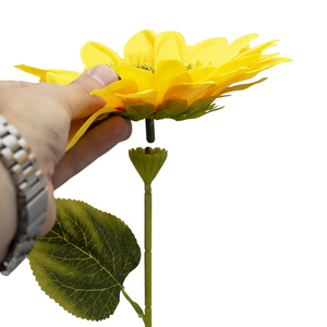 Girasoli Artificiali con Stelo Alto 64cm, Foglie Realistiche, Inodore, Decorazione in Tessuto - Product Image 5