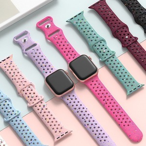 Cinturino in Silicone con Fibbia a Farfalla Arcobaleno a Pois Colorati per Apple Watch 10, Braccialetto Sportivo per Apple Ultra 8 7 6 5 4 <span class=keywords><strong>3</strong></span> 2 SE - Product Image 5