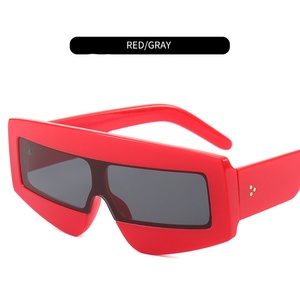 Gafas de Sol Unisex Y2K Futuristas con Logotipo Personalizado, Lentes de una Pieza con Gradiente UV400, Estilo Moderno y Distintivo - Product Image 6