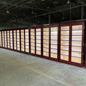 Vitrine à cigares et tabac avec éclairage LED et présentoir en cèdre espagnol pour magasins de détail et centres commerciaux - Product Image 1