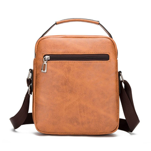 अनुकूलित लोगो आकस्मिक पु चमड़े के दूत बैग फैशनेबल पत्र सजावट के साथ पुरुषों के लिए टिकाऊ छाती बैग - Product Image 6