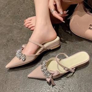 Chaussures unisexes confortables à talon chaton en cuir véritable ajouré avec doublure en maille, à bout pointu et tendance - Product Image 4