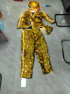 Traje de Espejo Flamenco con Robot, Zancos, Luces LED RGB, Casco y Espejos de Cuerpo Completo para Espectáculos, Discotecas y Desfiles - Product Image 2