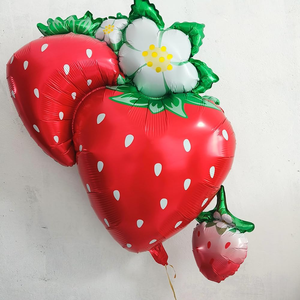 Palloncini CYmylar personalizzati <span class=keywords><strong>a</strong></span> forma di fragola 4D originali con elio per decorazioni di feste di <span class=keywords><strong>compleanno</strong></span> <span class=keywords><strong>a</strong></span> <span class=keywords><strong>tema</strong></span> frutta estiva dolce - Product Image 3