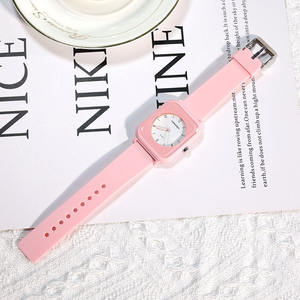 Señoras de moda adivinar cuarzo de marca para niñas <span class=keywords><strong>Nuevo</strong></span> diseño New Times <span class=keywords><strong>reloj</strong></span> de cuarzo para mujer - Product Image 4