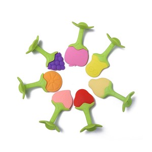 Anneau <span class=keywords><strong>de</strong></span> <span class=keywords><strong>dentition</strong></span> d'angle en silicone souple pour bébé, sans BPA, motif fruits amusants, certifié CE, étanche et facile à nettoyer - Product Image 2