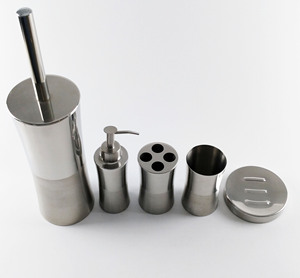 Bicchiere in <span class=keywords><strong>Acciaio</strong></span> Inox Bottiglia di Lozione Spazzolino Da Denti Supporto Piatto di Sapone Toilet Brush Holder 5pcs accessori per il Bagno per Uso Domestico - Product Image 1