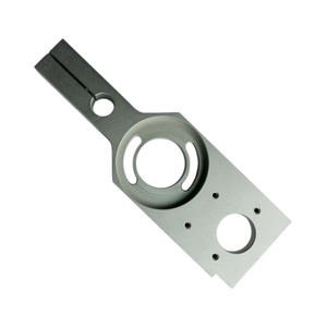 Pièces de précision en aluminium usinées CNC sur mesure, support en acier inoxydable usiné CNC OEM pour équipement industriel - Product Image 3