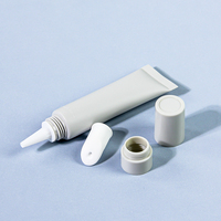 Bon prix, haute qualité, vente en gros, flacon de massage en plastique personnalisé de 10 ml, 15 ml, 20 ml, tête en céramique, sérum pour les yeux, crème, tube souple