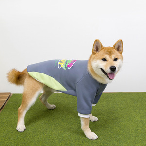 Ropa para perros grandes Traje deportivo Fabricante al por mayor Golden Retriever Samoyedo - Product Image 1