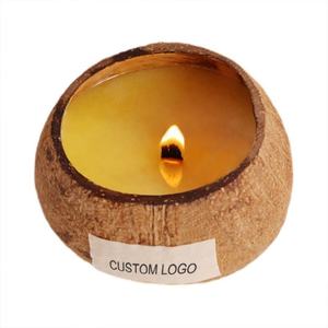 <span class=keywords><strong>Bougie</strong></span> en coquille de noix de coco artisanale en <span class=keywords><strong>bois</strong></span> naturel avec logo personnalisé, <span class=keywords><strong>bougie</strong></span> parfumée à la cire de soja avec des huiles essentielles - Product Image 3