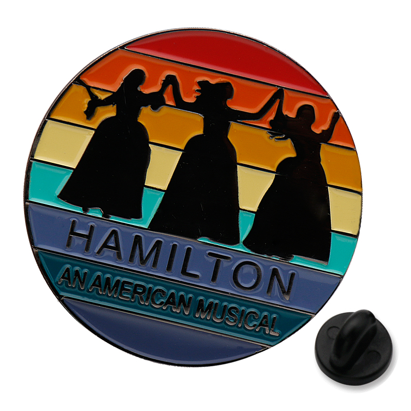 Значки для лацканов, оптовая продажа, бесплатный образец, дизайн, логотип под заказ, металлические жесткие эмалированные булавки для сувениров