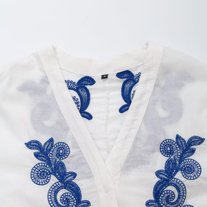 SHENZHU Femme 2025 Nouvelle Collection Été Chic : Blouses Brodées Contrastées, Chemises Vintage à Manches Longues, Hauts Élégants - Product Image 3