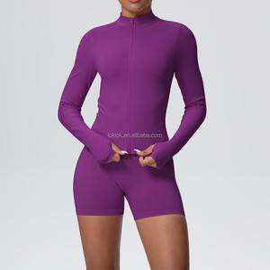 Veste de sport à fermeture éclair intégrale avec logo personnalisé, coupe ajustée, veste de yoga et de fitness avec poches, veste de sport à manches longues pour femmes, veste d'entraînement - Product Image 2