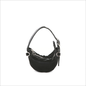 Bolso Llavero Ligero de la Mejor Calidad, Negro Brillante con Efecto Arrugado y Detalles de Ojales en la Correa para un Estilo Moderno - Product Image 2