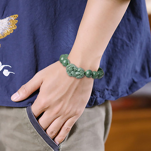<span class=keywords><strong>Bracciale</strong></span> a catena <span class=keywords><strong>con</strong></span> perle di <span class=keywords><strong>giada</strong></span> vintage spesse 13 mm e design Pixiu, in giadeite naturale autentica, gioiello unisex da regalo - Product Image 3
