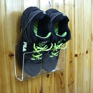 Factory and Custom Wall Door Clear Acrylic Holder <strong>Stand</strong> for Shoes <strong>Boots</strong> Sneakers Transparent Hanging Acrylic Shoe Display Holder - Product Image 3