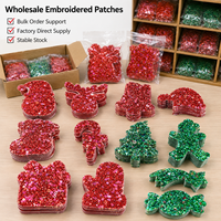 Lot de patchs à sequins pour sapin de Noël, emblèmes de bonhomme en pain d'épices scintillants, autocollants de chaussettes de Noël rouges en gros, stock prêt à expédier