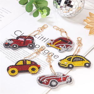 Super Car Diamond Painting Keychain kit con strumenti sfere di natale pittura diamantata appesa per bambini - Product Image 1