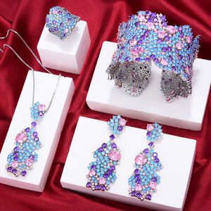 H143A العلامة التجارية الشهيرة 4 من الزيركونيا الخضراء مجموعة مجوهرات أفريقيا الفاخرة للنساء حفل الزفاف الزركون الكريستال دبي مجموعة مجوهرات الزفاف هدية - Product Image 4