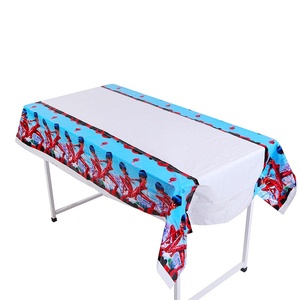 Couverture de table pas cher en <span class=keywords><strong>plastique</strong></span> <span class=keywords><strong>transparent</strong></span> jetable en vinyle <span class=keywords><strong>transparent</strong></span> PE <span class=keywords><strong>nappe</strong></span> protecteur - Product Image 1