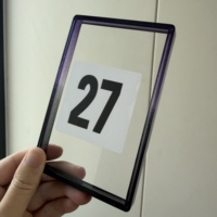 Plaque de protection transparente pour cartes gradées avec dégradé de couleurs et paillettes, en TPU 35pt, protection antichoc ACE avec panneau arrière